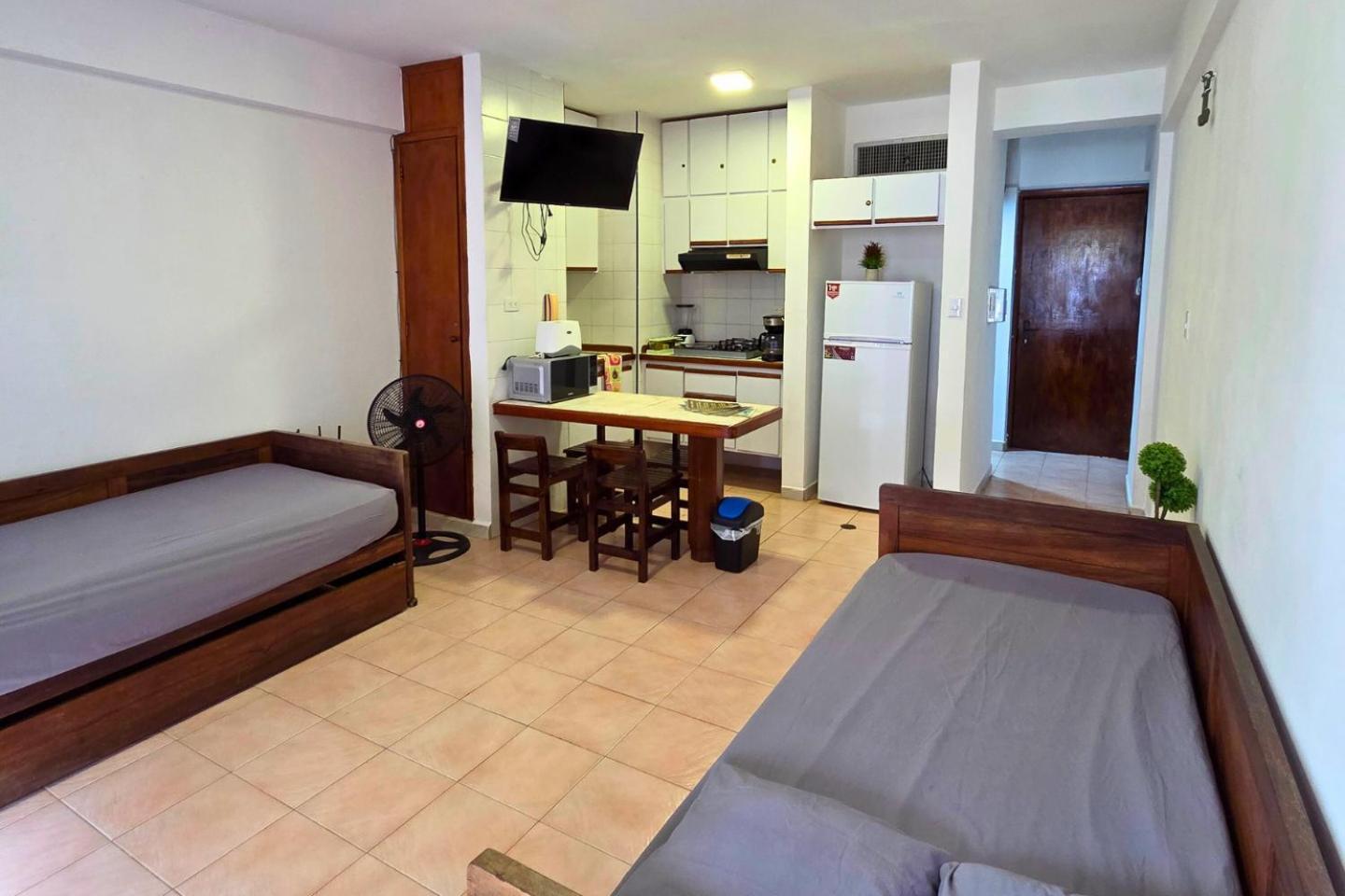 Tucacas, Frente Al Mar, Balcon, Piscina Y Playa Privada Apartment Exterior photo
